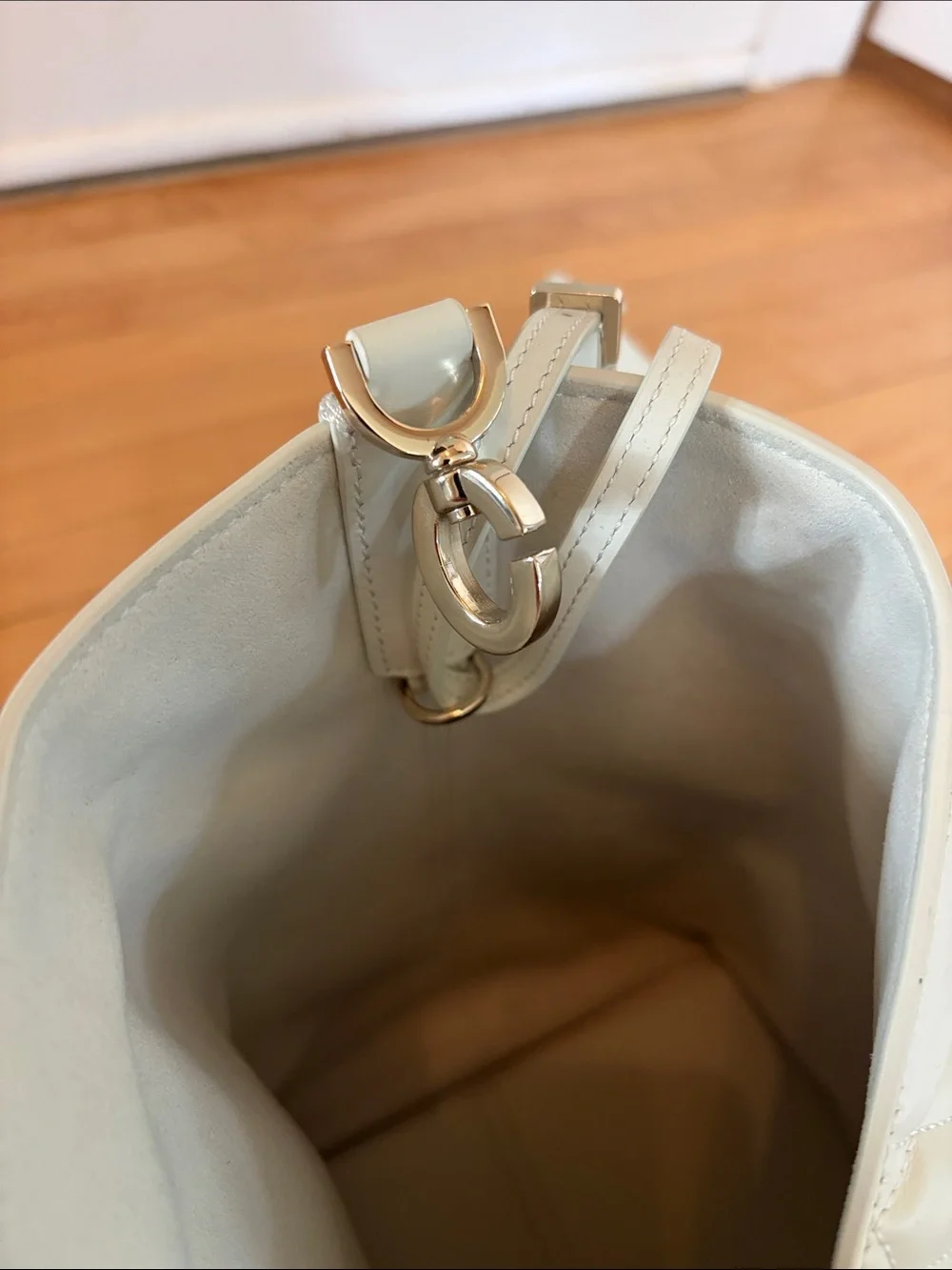 quilted tote dior white